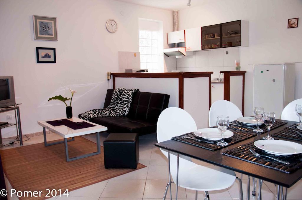 Apartments Finera Pomer Room photo